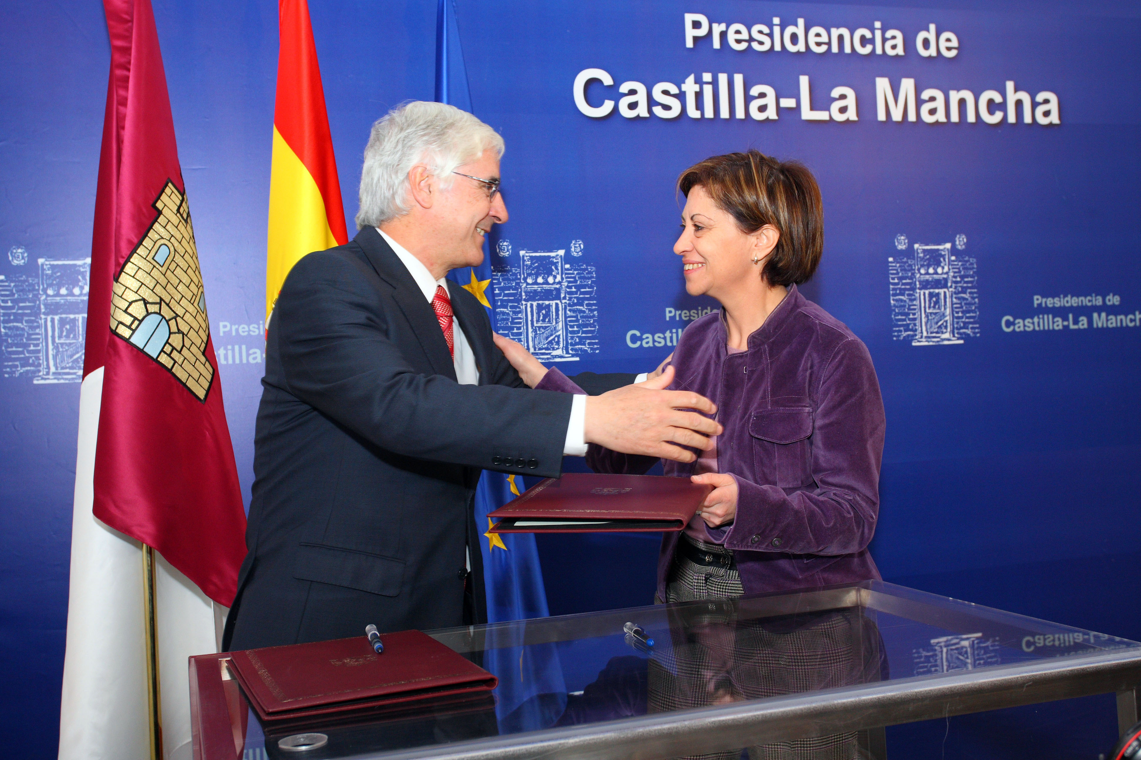 Barreda y Elena Espinosa han firmado hoy el convenio Red Natura 2000 |  Gobierno de Castilla-La Mancha