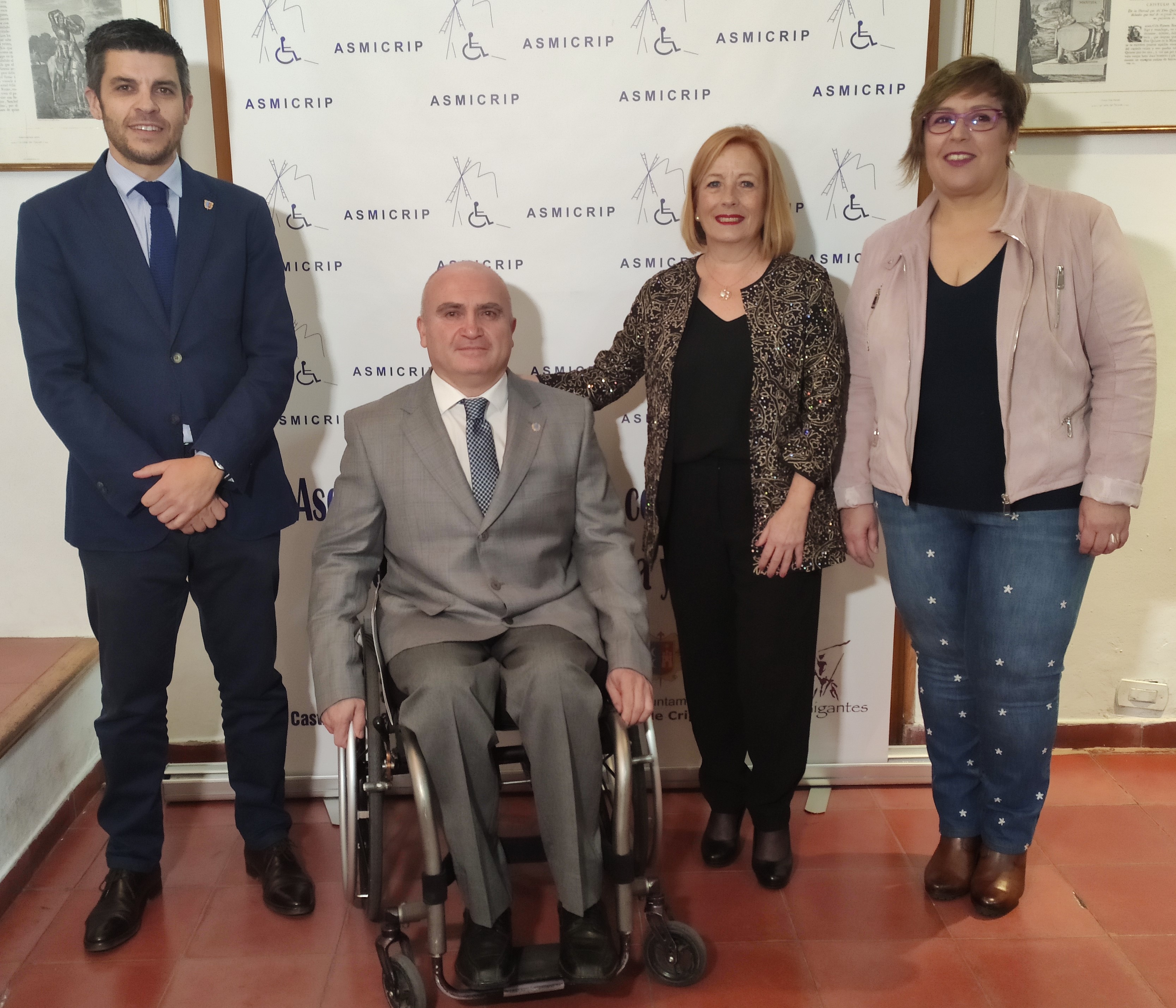 El Gobierno de Castilla-La Mancha recibe la distinción de ASMICRIP por la gestión de la Dependencia