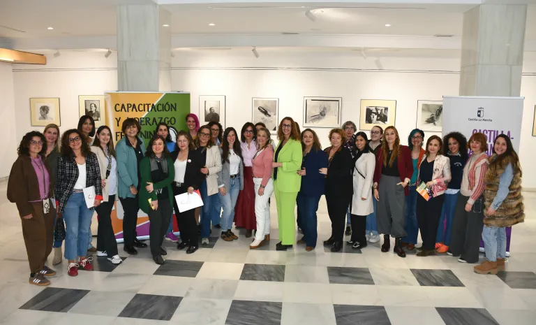 El Gobierno regional destaca que asociaciones de mujeres empresarias como AGEMA, en Guadalajara, impulsen la capacitación digital