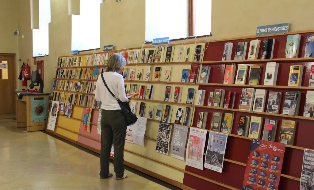 Biblioteca pública de Dávalos-Guadalajara