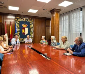 Reunión con el Seminario de Literatura Infantil y Juvenil