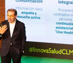 El consejero de Sanidad, Jesús Fernández Sanz, en las VI Jornadas de Innovación en Salud