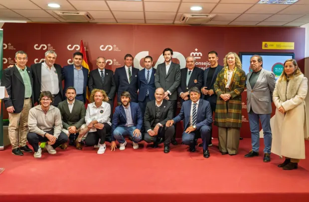 Carlos Yuste en la presentación del III Tumi Spain Golf Tour 2026