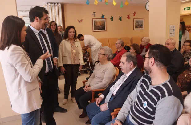 Castilla-La Mancha garantiza la atención a las personas mayores duplicando la media nacional de cobertura de plazas residenciales