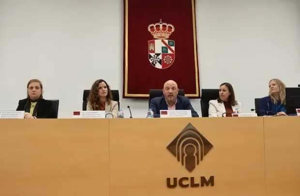 El Gobierno de Castilla-La Mancha acerca al alumnado universitario las oportunidades que ofrece Europa para su formación y movilidad