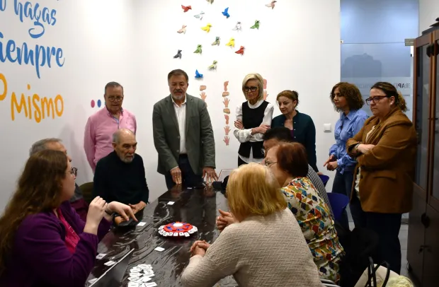 VISITA A LA ASOCIACIÓN PARKINSO CUENCA