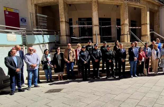 Manoli Nieto-Márquez en el minuto de silencio