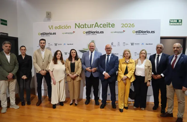 El consejero de Agricultura, Ganadería y Desarrollo Rural inaugura la VI Jornada NaturAceite 2026