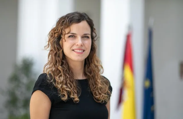 El Gobierno de Castilla-La Mancha, a través de la Dirección General de Asuntos Europeos, ha lanzado una nueva edición del Curso de Especialización en Unión Europea. Se trata de una iniciativa conjunta con el Centro de Estudios Europeos ‘Luis Ortega Álvarez’ de la UCLM. La inscripción para asistir a este curso para el personal funcionario o laboral equivalente está abierta desde el pasado 24 de marzo y hasta el 9 de abril.