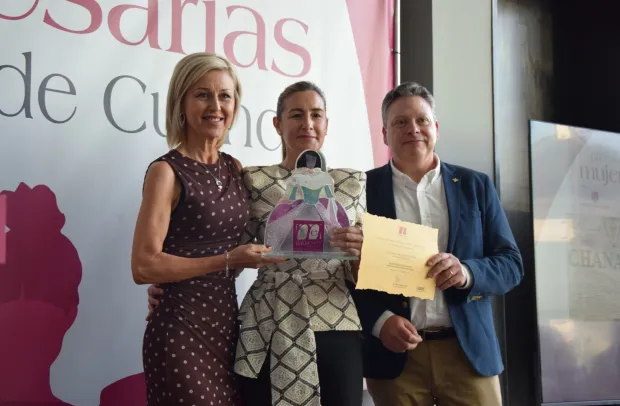 La delegada de la Junta, Marian López, ha participado en la III edición de los Premios AMEP Mujeres Empresarias de Cuenca