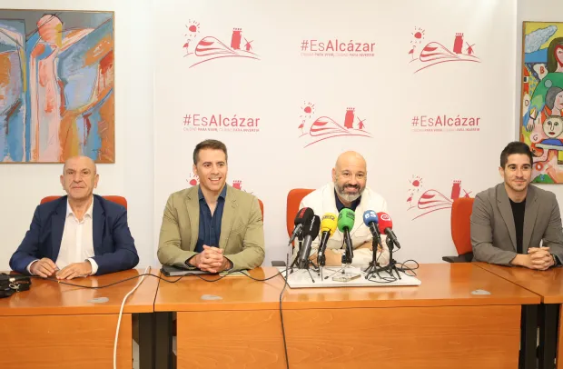 El Gobierno regional impulsará plazas para facilitar el acceso al campus de fútbol ‘Iniesta Academy’, que se celebrará este verano en Alcázar de San Juan