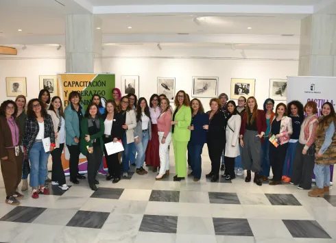 El Gobierno regional destaca que asociaciones de mujeres empresarias como AGEMA, en Guadalajara, impulsen la capacitación digital