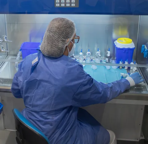 La Gerencia de Atención Integrada de Hellín reforma el Servicio de Farmacia para dotar de más espacio y seguridad a pacientes y profesionales