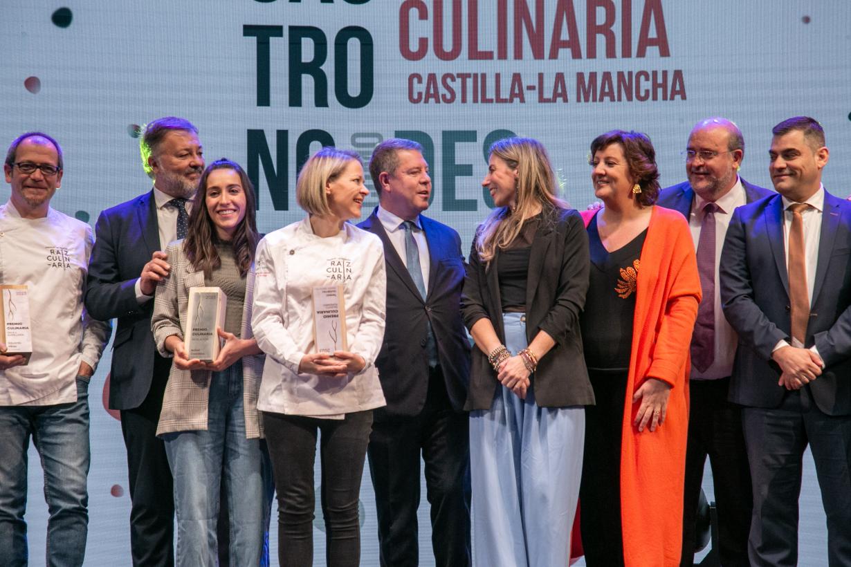 Imagen del artículo El Gobierno autonómico apuesta por integrar técnicas artesanales en los restaurantes de Castilla-La Mancha y por fomentar la celebración de grandes congresos en la región