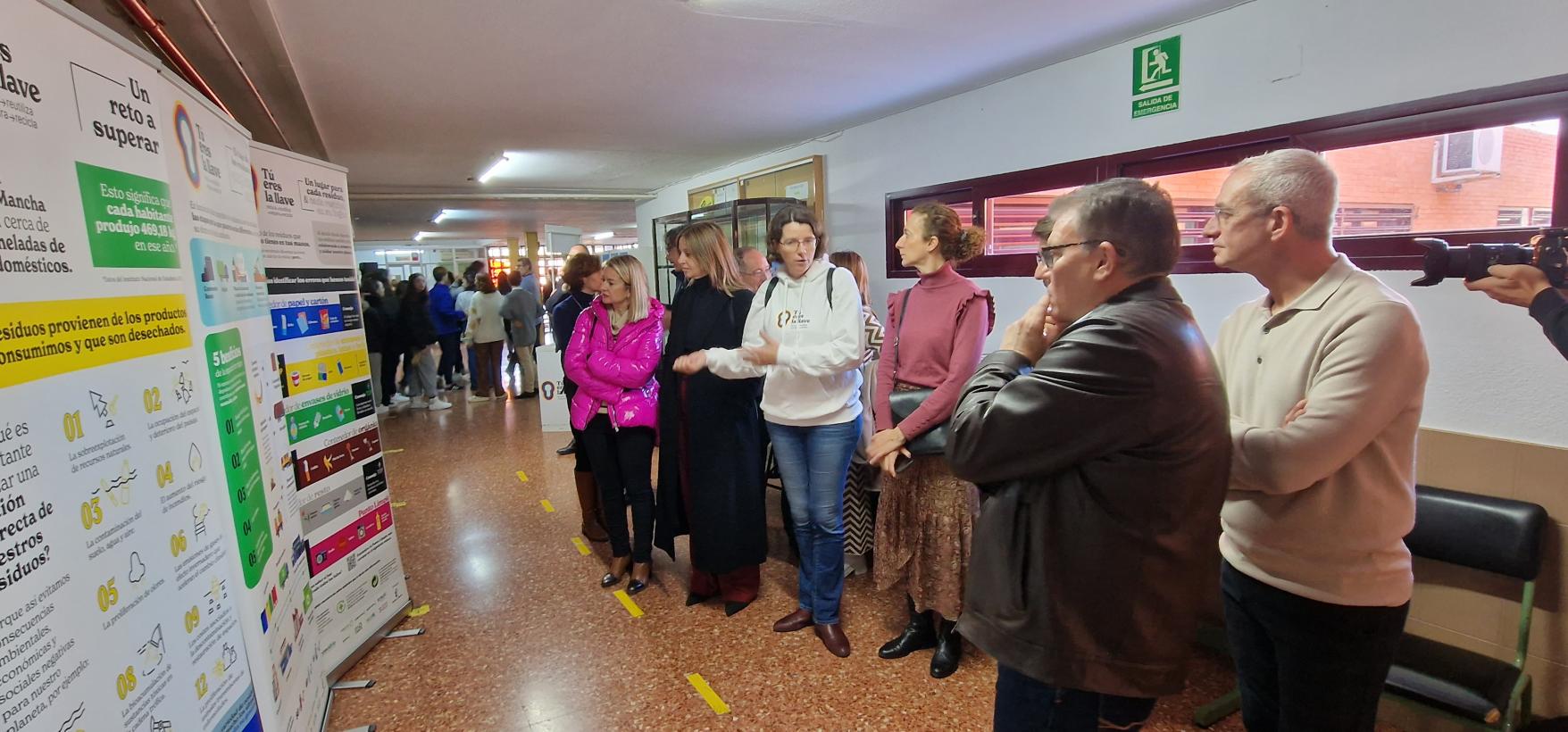 Image 2 of article El Ejecutivo regional lleva hasta 250 municipios de Castilla-La Mancha el programa de sensibilización 'Tú Eres La Llave' para una correcta gestión de los residuos