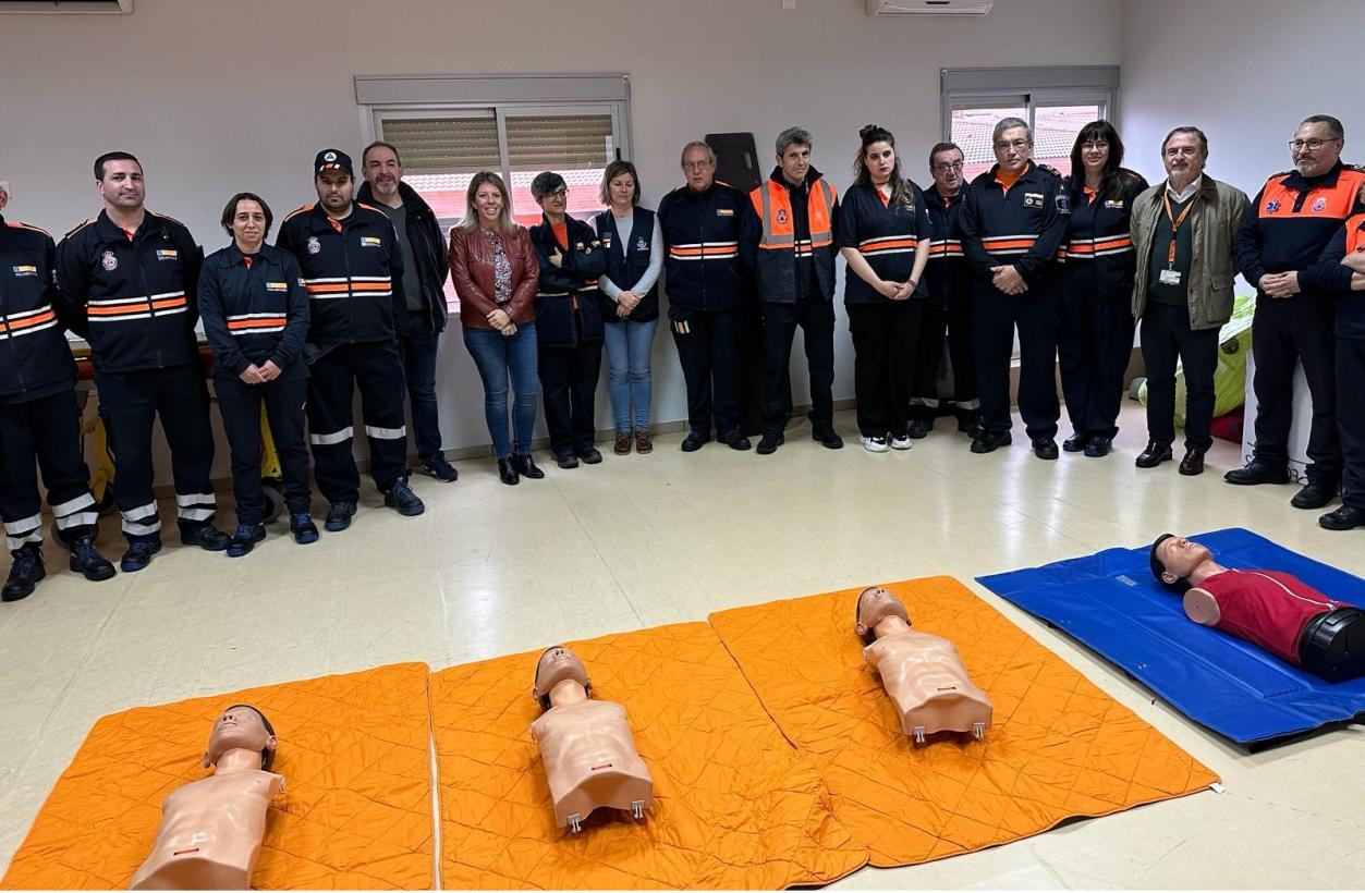 Imagen del artículo El Gobierno de Castilla-La Mancha forma al voluntariado de Protección Civil en primeros auxilios y primera atención sanitaria