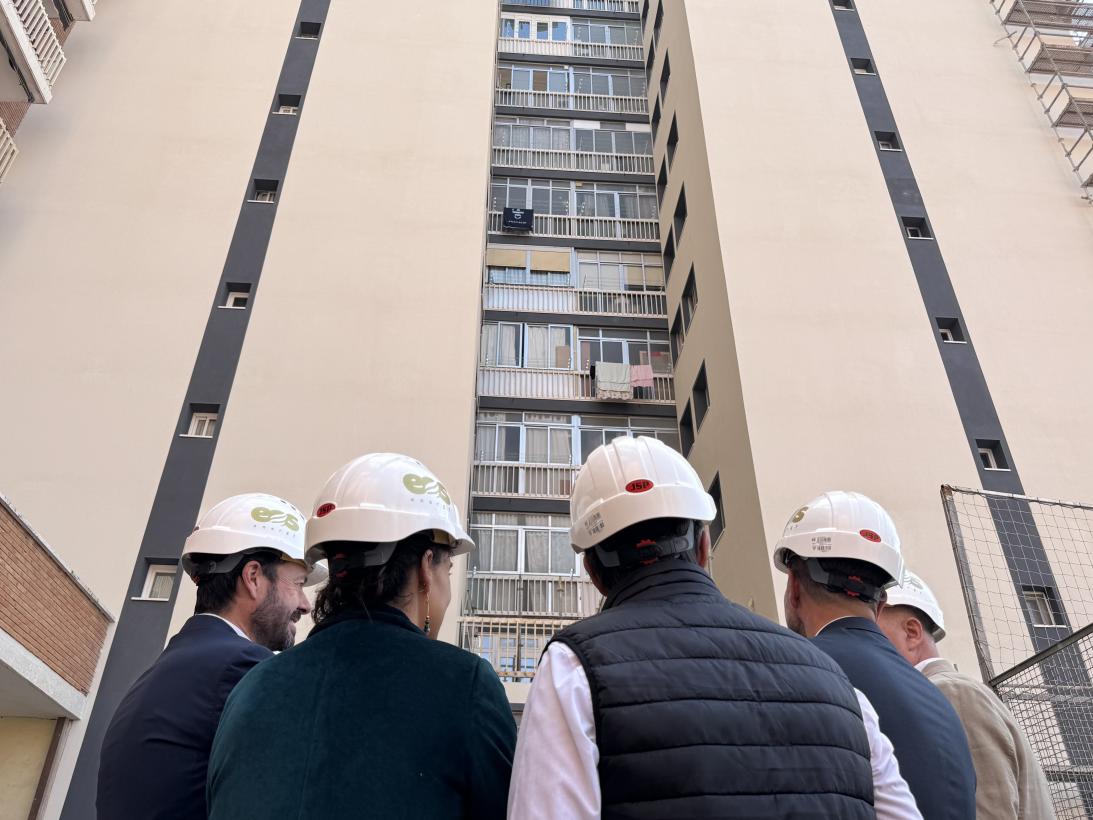 Image 2 of article El Gobierno regional llegará a 1.600 viviendas más con los nuevos 18 millones de euros para la rehabilitación energética aprobados con el Ministerio