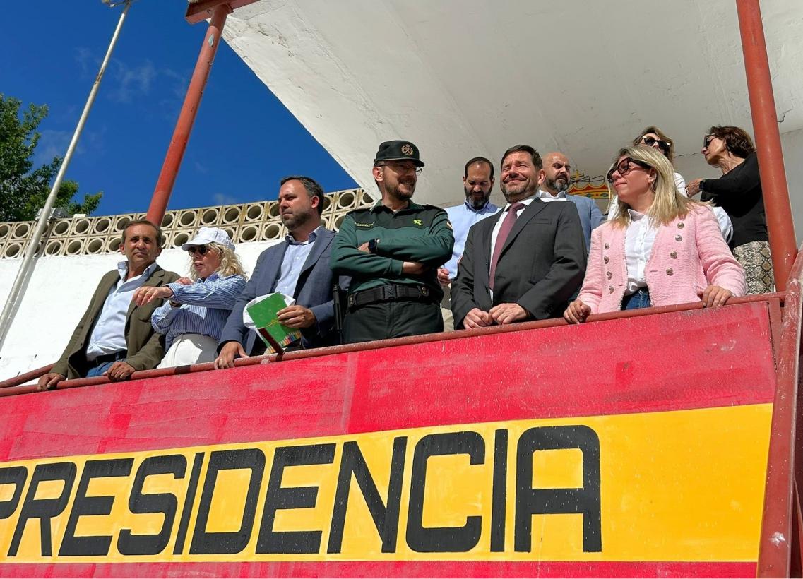 Image 1 of article El Gobierno de Castilla-La Mancha reconoce el compromiso de la Guardia Civil defendiendo durante 180 años los derechos y las libertades