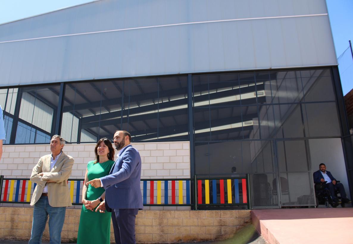 Image 2 of article El Gobierno regional inyecta 1,6 millones a 59 centros educativos de la provincia de Ciudad Real para que acometan actuaciones de mejora