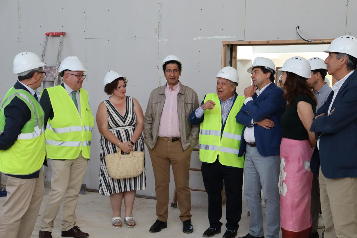 Image 2 of article El CEIP 'Virgen del Monte' de Bolaños de Calatrava estrenará el próximo curso su remodelación integral gracias al Gobierno de Castilla-La Mancha
