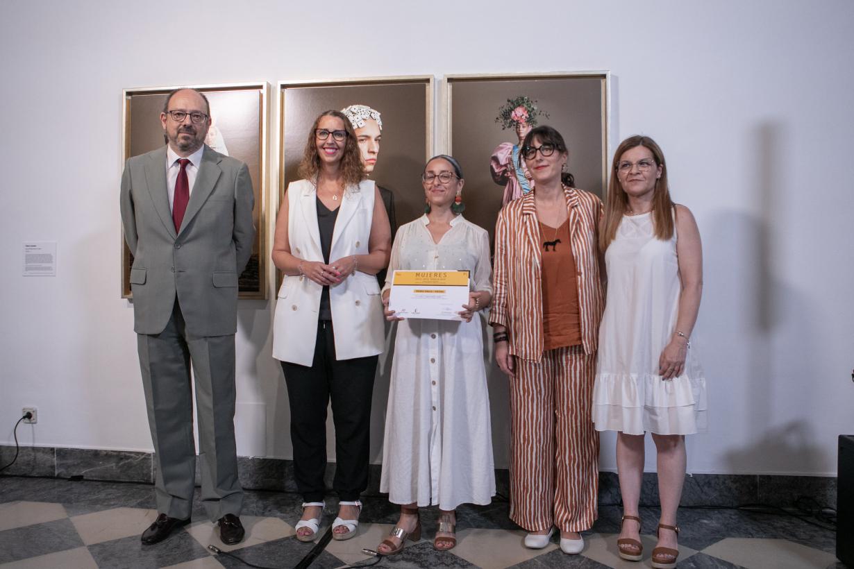 Image 2 of article El Gobierno de Castilla-La Mancha visibiliza el talento femenino de la región con la Muestra Mujeres en el Arte y los Premios 'Amalia Avia'