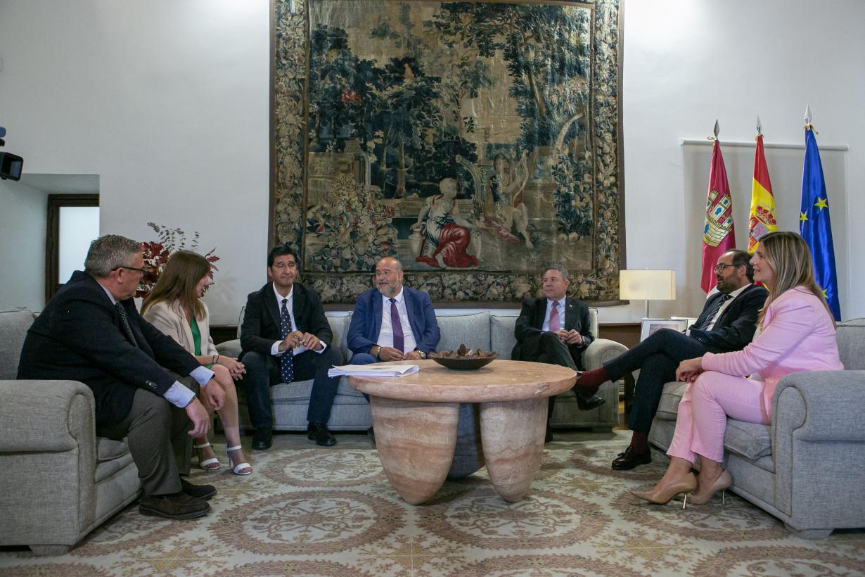 Image 2 of article El Gobierno de Castilla-La Mancha pide el máximo respaldo al nuevo Estatuto de Autonomía en el Congreso de los Diputados