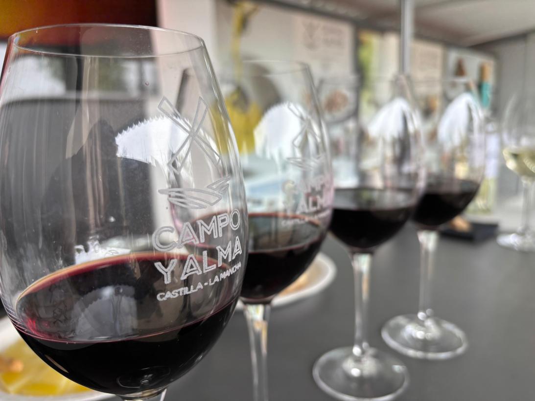 Imagen del artículo El Diario Oficial de Castilla-La Mancha publica la modificación de la orden relativa a la promoción del vino en terceros países