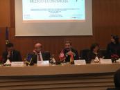 El consejero de Sanidad de Castilla-La Mancha entrega las conclusiones de un proyecto para reforzar las capacidades de gestión de la sanidad pública de Túnez 