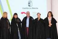 La consejera de Economía, Empresas y Empleo, Patricia Franco, visita el stand de la Junta de Comunidades de Castilla-La Mancha en la Feria de Albacete