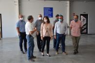 La viceconsejera de Empleo, Diálogo Social y Bienestar Laboral visita las instalaciones de la empresa Frutalinda en Hellín