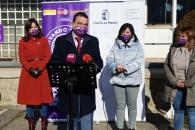 El consejero de Agricultura, Agua y Desarrollo Rural, Francisco Martínez Arroyo, y la consejera de Igualdad y portavoz, Blanca Fernández, visitan la Oficina Comarcal Agraria (OCA) de Talavera de la Reina