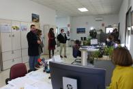 El consejero de Agricultura, Agua y Desarrollo Rural, Francisco Martínez Arroyo, y la consejera de Igualdad y portavoz, Blanca Fernández, visitan la Oficina Comarcal Agraria (OCA) de Talavera de la Reina