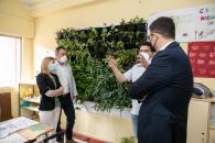El Gobierno de Castilla-La Mancha entrega el premio ‘Supercirculares 2021’ al Colegio Público Gregorio Marañón de Toledo con su trabajo ‘Jardin vertical en el aula’