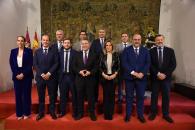 El jefe del Ejecutivo autonómico, Emiliano García-Page, preside el acto de firma de los convenios para la Estrategia de Movilidad Urbana Sostenible con algunas de las principales ciudades de Castilla-La Mancha (Fomento)