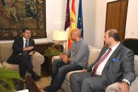 Reunión del Presidente Page con el secretario regional de Podemos