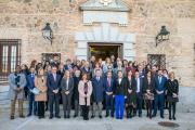 El presidente recibe en las Cortes de Castilla-La Mancha a las entidades que forman la Mesa de Tercer Sector