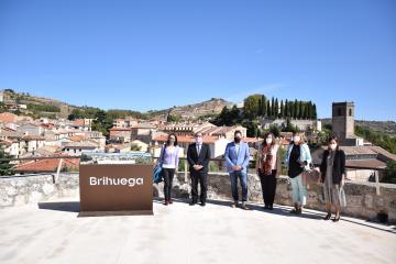 El Gobierno de Castilla-La Mancha valora la adhesión del Castillo de la Piedra Bermeja de Brihuega a la Red Nacional de Patrimonio Histórico 
