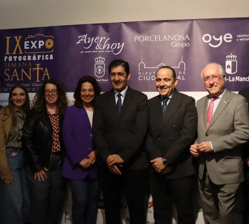 	El vicepresidente segundo del Gobierno regional, José Manuel Caballero, ha hecho especial mención al 20 aniversario de la declaración como Fiesta de Interés Turístico Nacional de la Semana Santa de Ciudad Real