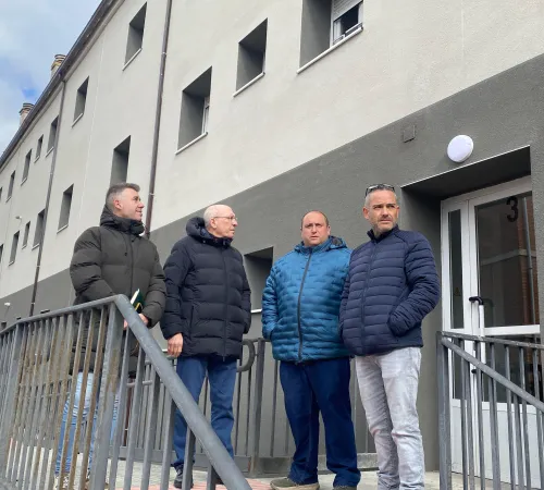 Castilla-La Mancha es la Comunidad Autónoma que lidera la gestión del Programa PREE 5000, destinado a municipios de menos de 5.000 habitantes, con casi 60 millones invertidos, lo que ha supuesto la rehabilitación de 1.009 viviendas y 3.450 personas beneficiadas.