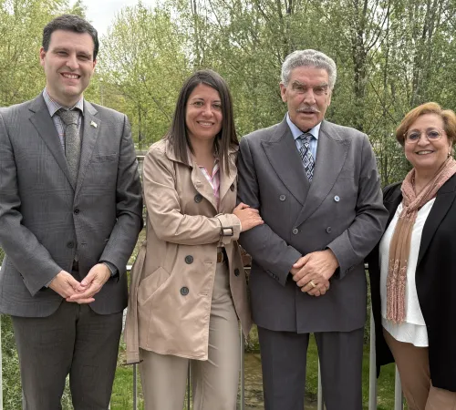 El Gobierno de Castilla-La Mancha ha reafirmado hoy, en el marco de la celebración estatal del Día Internacional del Pueblo Gitano, su compromiso con la igualdad, la inclusión y el reconocimiento institucional de la población gitana, en una jornada de especial valor simbólico y político que coincide con la reciente toma de conocimiento, por parte del Consejo de Gobierno, de la Estrategia Regional de Igualdad, Inclusión y Participación del Pueblo Gitano de Castilla-La Mancha 2026-2030.