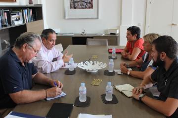 Ruiz Molina traslada a CCOO la disposición del Gobierno regional de trabajar de forma conjunta para mejorar las condiciones de los empleados públicos