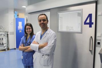 El Hospital de Toledo presenta en Ámsterdam los resultados sobre una técnica quirúrgica novedosa de extracción de cálculos biliares  