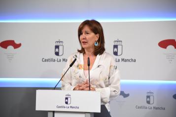 La consejera de Igualdad y portavoz, informa en rueda de prensa de los acuerdos del Consejo de Gobierno (III)