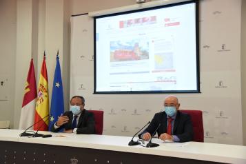 El consejero de Hacienda y Administraciones Públicas, Juan Alfonso Ruiz Molina, presenta la nueva página web del Servicio de Atención y Coordinación de Urgencias y Emergencias 1-1-2 de Castilla-La Mancha.