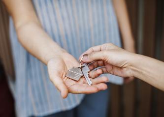 El nuevo Registro de Demandantes de Vivienda de Castilla-La Mancha supondrá un salto cualitativo en la inscripción y adjudicación de vivienda pública