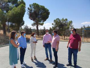 El Gobierno Castilla-La Mancha y el ayuntamiento de Olías del Rey abordan conjuntamente nuevos proyectos medioambientales