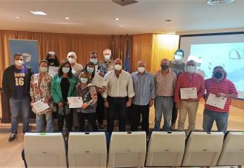 Los 42 voluntarios que han participado en el programa “Apadrina un vencejo” reciben un reconocimiento del Gobierno de Castilla-La Mancha