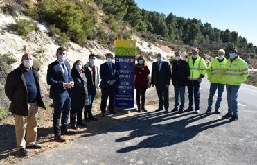 El Gobierno regional ha rehabilitado la CM-3206 desde Elche de la Sierra hasta Yeste con una inversión total de 1,8 millones de euros