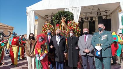 El delegado de la Junta en Toledo acompaña y felicita a los malpiqueños en sus “primeros Morraches de San Sebastián declarados de Interés Turístico Regional”