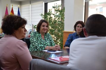 El Gobierno de Castilla-La Mancha y Cáritas apuestan por reforzar su trabajo conjunto en beneficio de los colectivos vulnerables y en riesgo de exclusión social